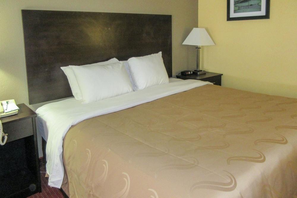 Quality Inn Williamston Extérieur photo