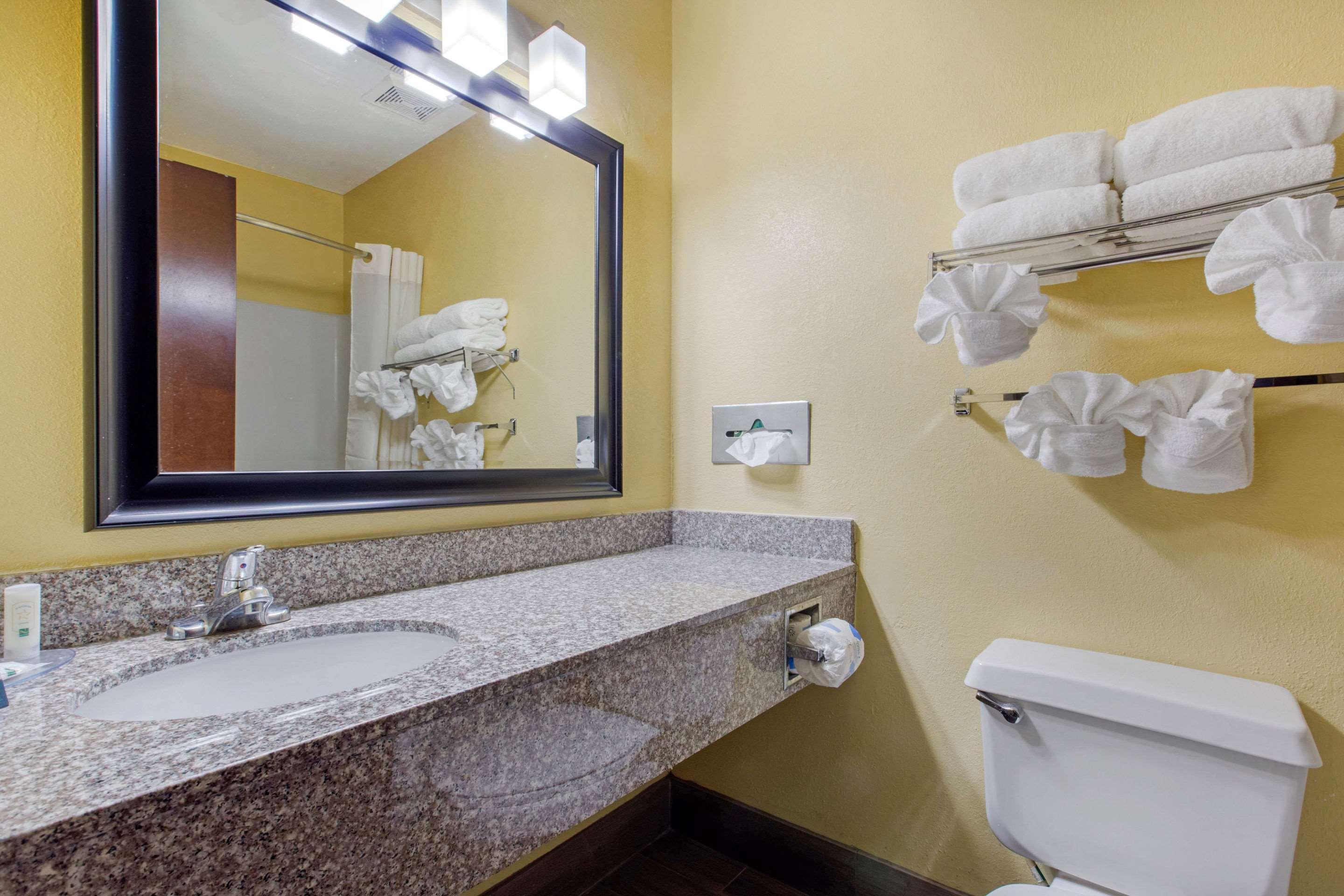 Quality Inn Williamston Extérieur photo